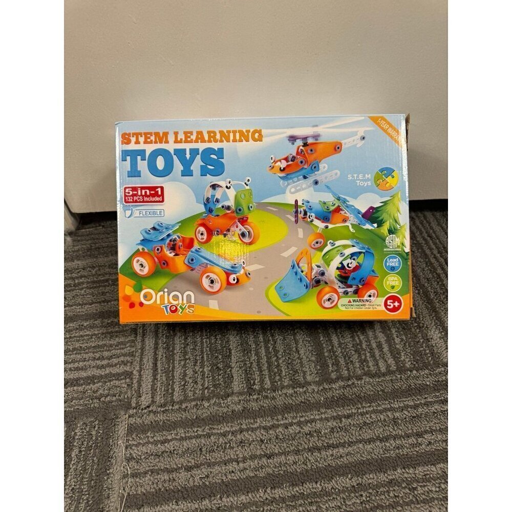 Orion STEM learning toys.  5 in 1 designs 132 pieces.  5+